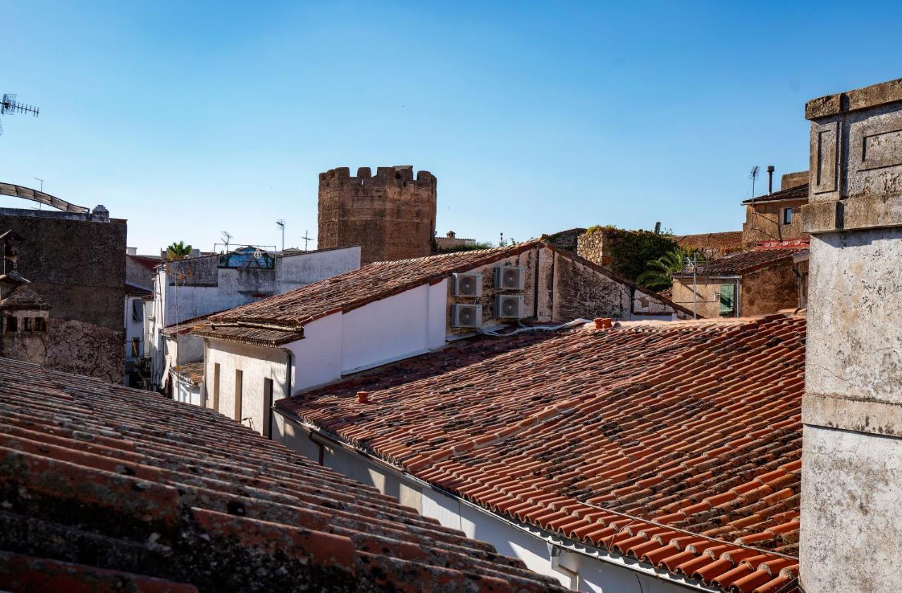 Apartamentos Caceres Historico Centro Luaran gambar