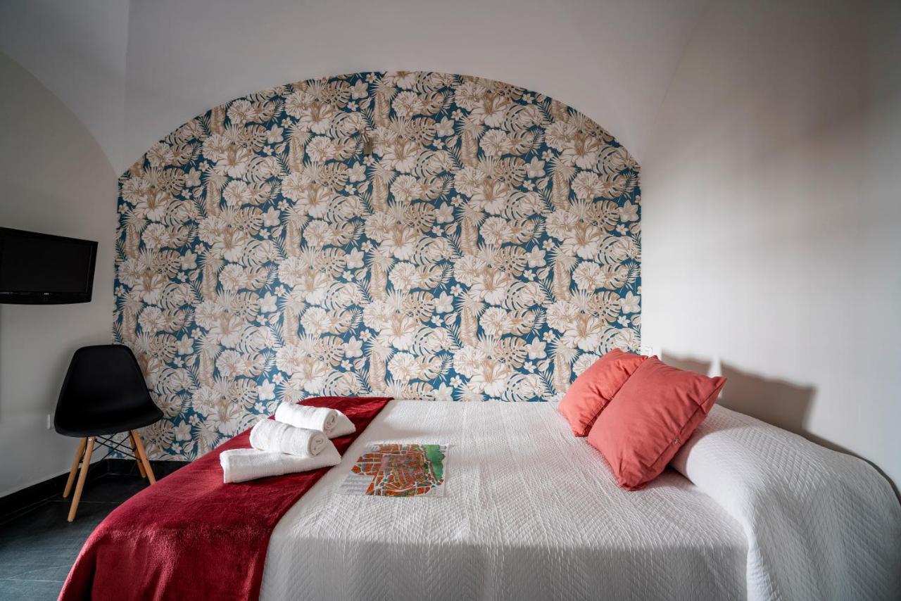 Apartamentos Caceres Historico Centro Luaran gambar